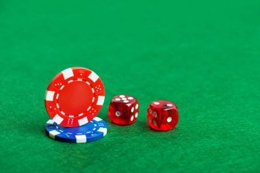 Live dealer Dadu table with three dice and betting layout