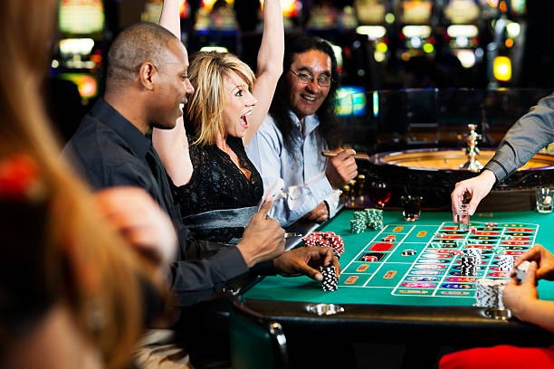 Top Trend Gaming interface showing live football markets and league fixtures